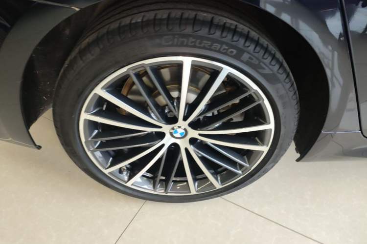 Used BMW 5 Series 2023 530Li Leading Model M Sport Package Exterior 5