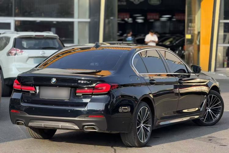 Used BMW 5 Series 2023 Restyled 530Li Leading Edition M Sport Package Exterior 5