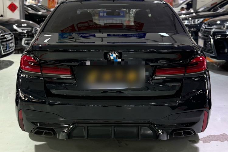 Used BMW 5 Series 2023 530Li Leading Model M Sport Package Exterior 6