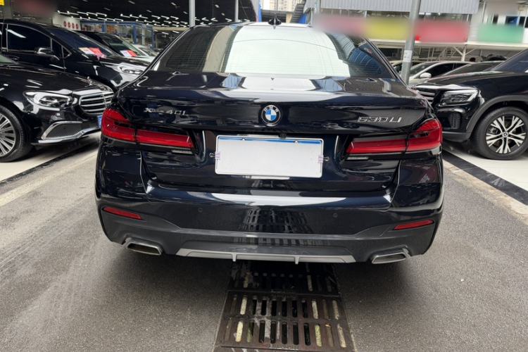 Used BMW 5 Series 2023 530Li Leading Model M Sport Package Exterior 6