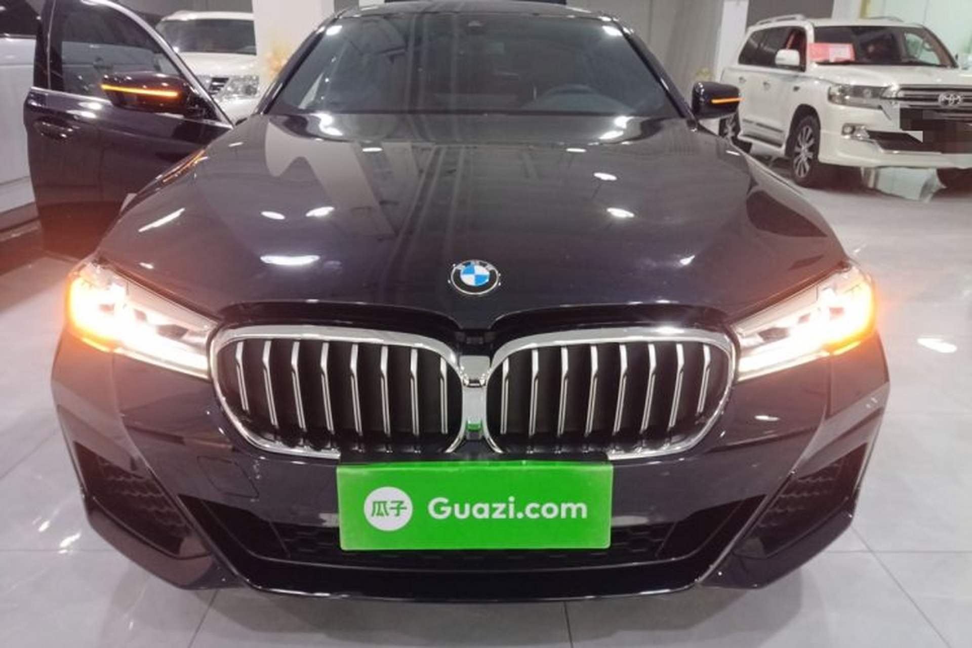 Used BMW 5 Series 2023 530Li Leading Model M Sport Package Front