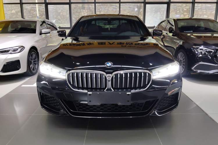 Used BMW 5 Series 2023 Restyled 530Li Luxury Edition M Sport Package Front