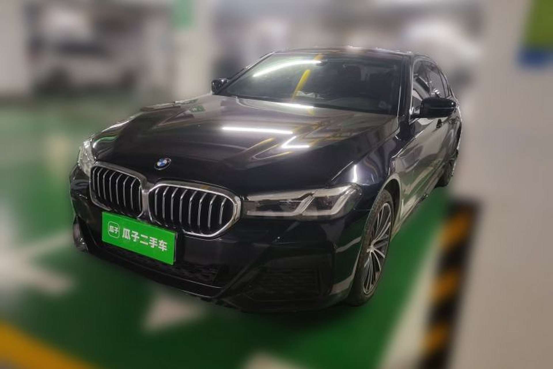 Used BMW 5 Series 2023 530Li Leading Model M Sport Package Front Left 45 Deg