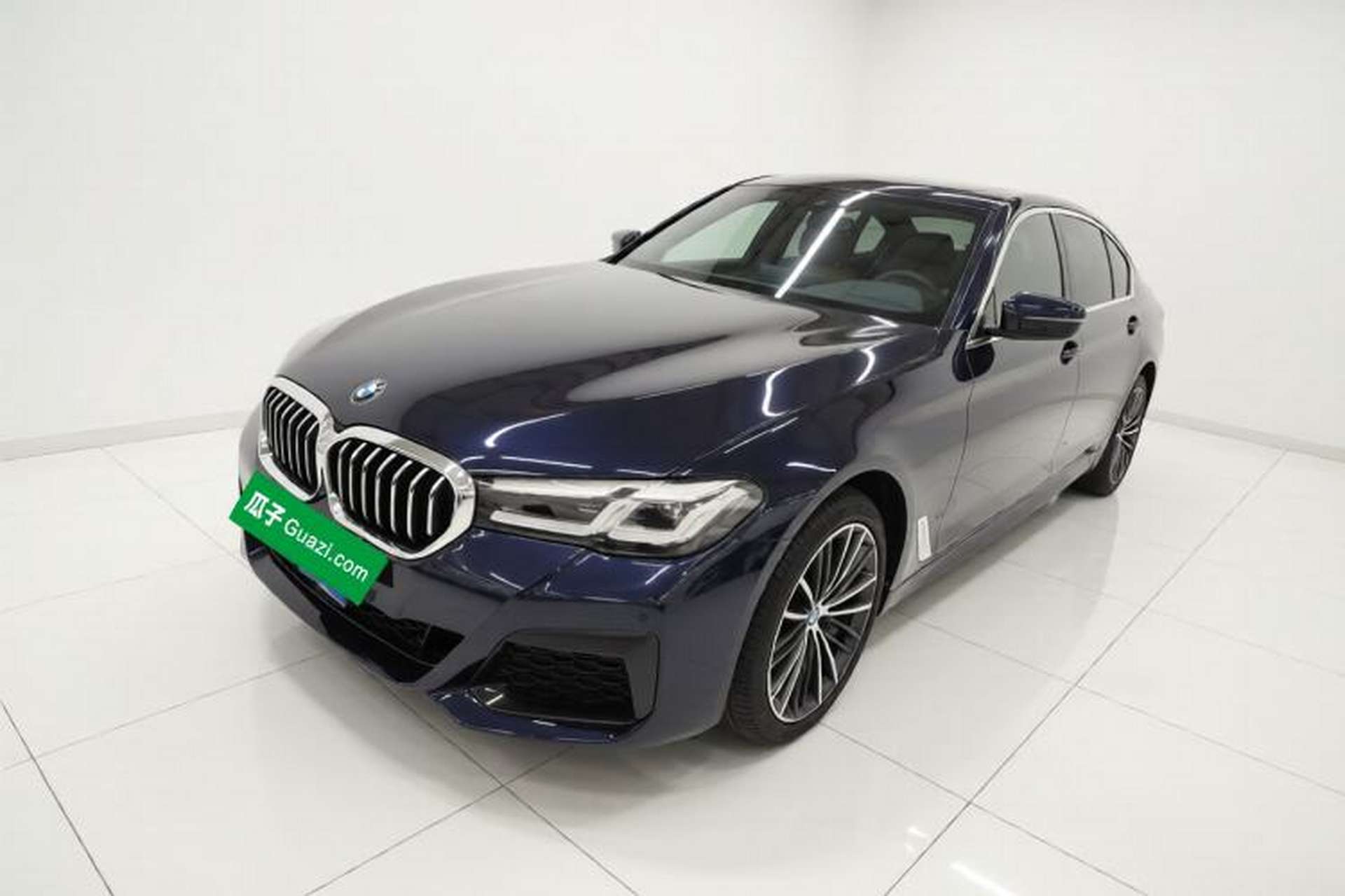 Used BMW 5 Series 2023 530Li xDrive M Sport Package Front Left 45 Deg