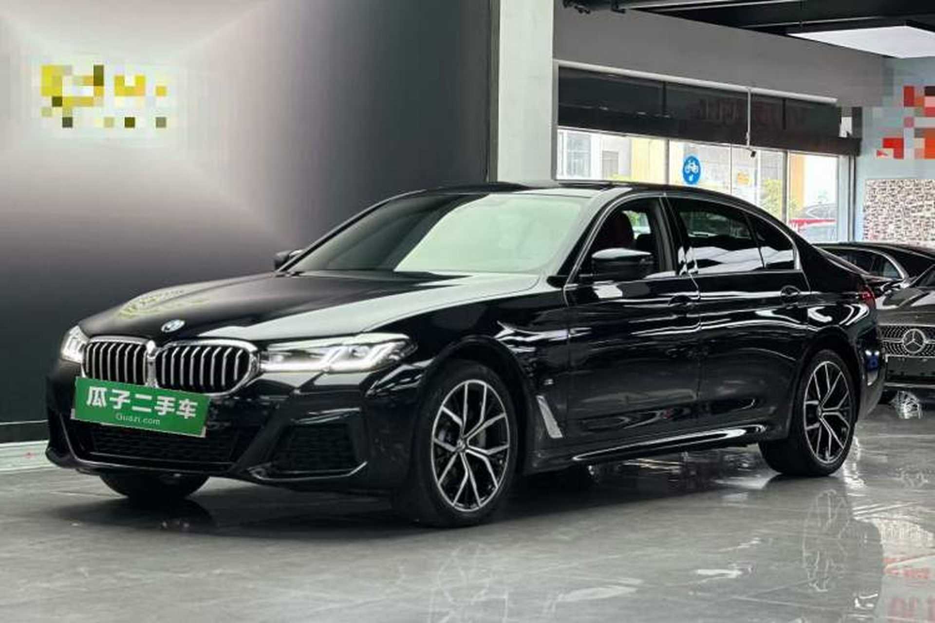 Used BMW 5 Series 2023 530Li Luxury Edition M Sport Package Front Left 45 Deg