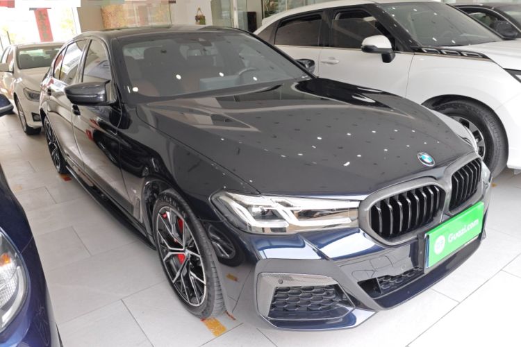 Used BMW 5 Series 2023 530Li Luxury Edition M Sport Package Front Right 45 Deg