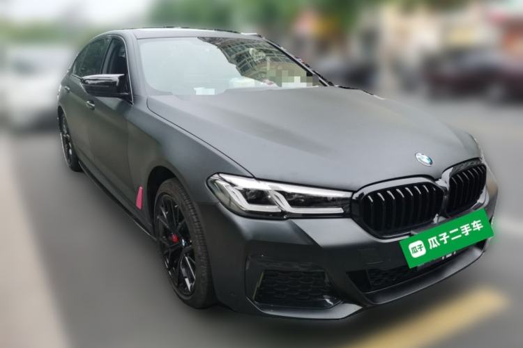 Used BMW 5 Series 2023 530Li Luxury Edition M Sport Package Front Right 45 Deg
