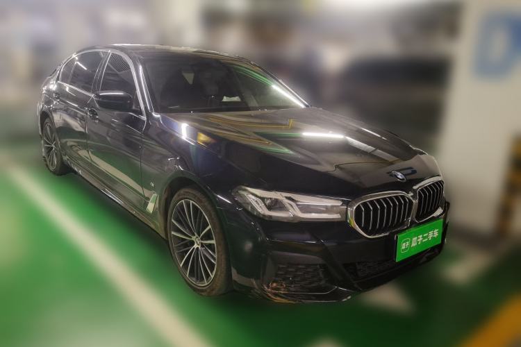 Used BMW 5 Series 2023 530Li Leading Model M Sport Package Front Right 45 Deg