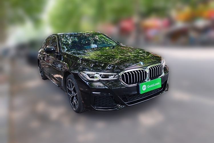 Used BMW 5 Series 2023 530Li Luxury Edition M Sport Package Front Right 45 Deg