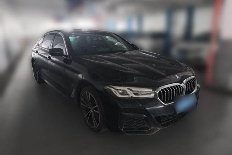 Used BMW 5 Series 2023 530Li Leading Model M Sport Package Front Right 45 Deg