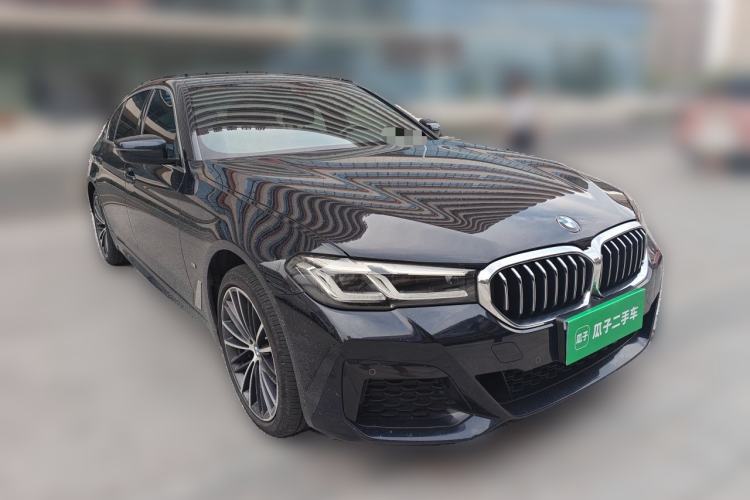 Used BMW 5 Series 2023 530Li Leading Model M Sport Package Front Right 45 Deg