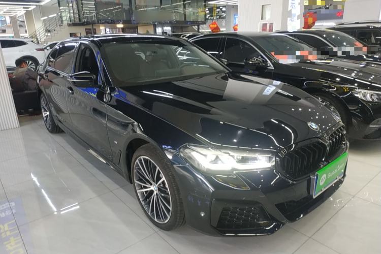 Used BMW 5 Series 2023 530Li Leading Model M Sport Package Front Right 45 Deg