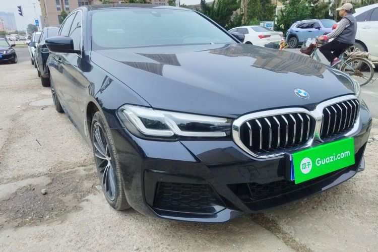 Used BMW 5 Series 2023 530Li Leading Model M Sport Package Front Right 45 Deg