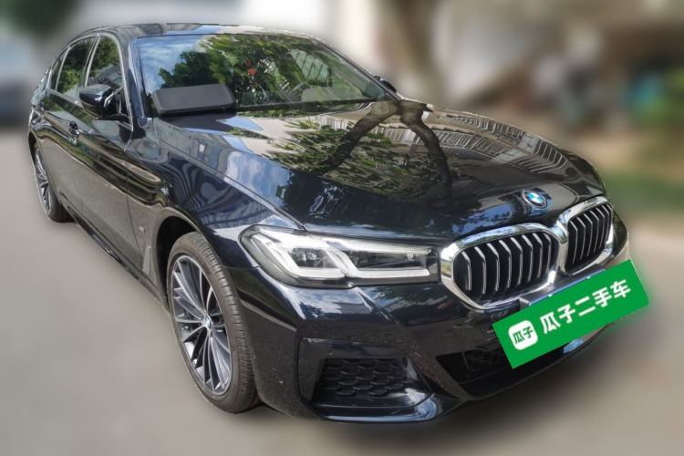 Used BMW 5 Series 2023 530Li Leading Model M Sport Package Front Right 45 Deg