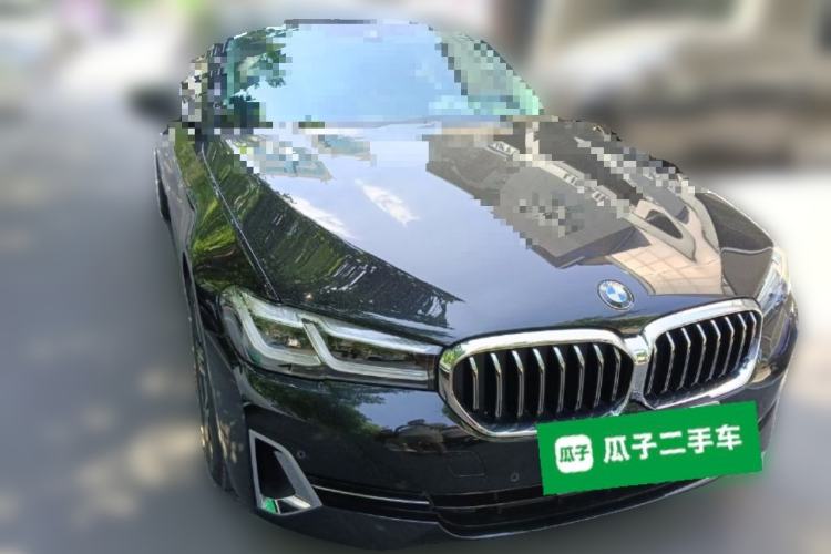 Used BMW 5 Series 2023 530Li Leading Edition Luxury Package Front Right 45 Deg