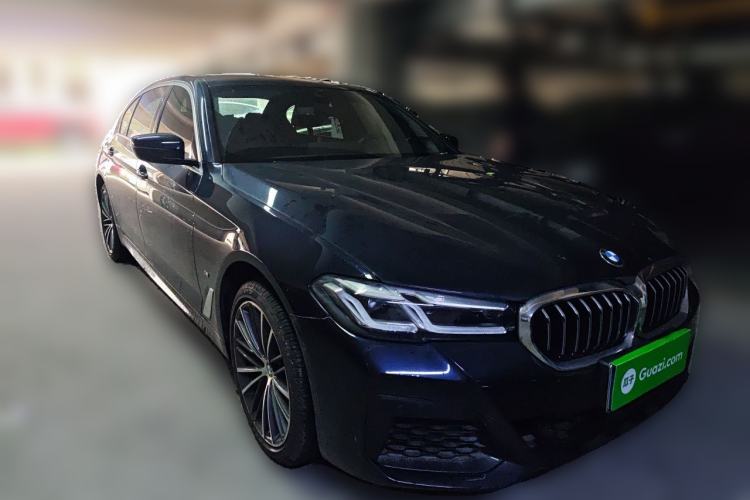 Used BMW 5 Series 2023 530Li Leading Model M Sport Package Front Right 45 Deg