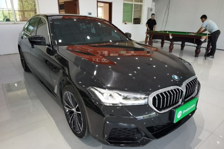 Used BMW 5 Series 2023 530Li Leading Model M Sport Package Front Right 45 Deg