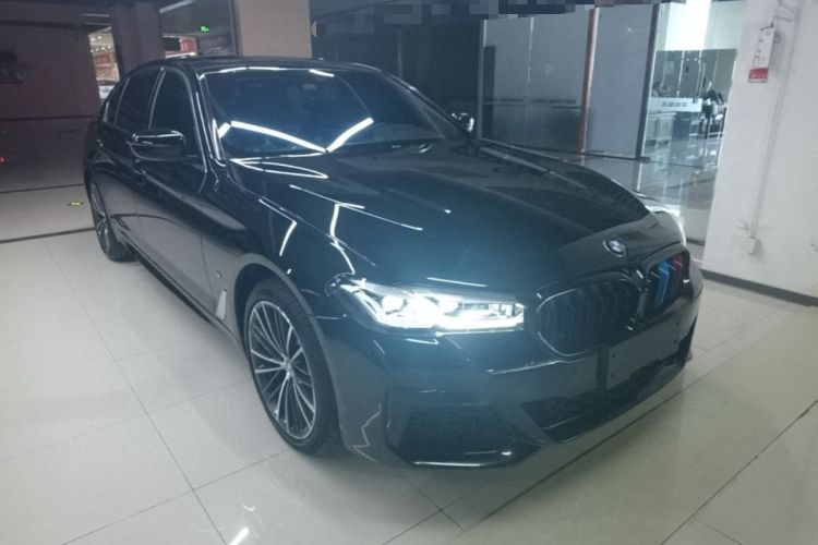 Used BMW 5 Series 2023 530Li Leading Model M Sport Package Front Right 45 Deg