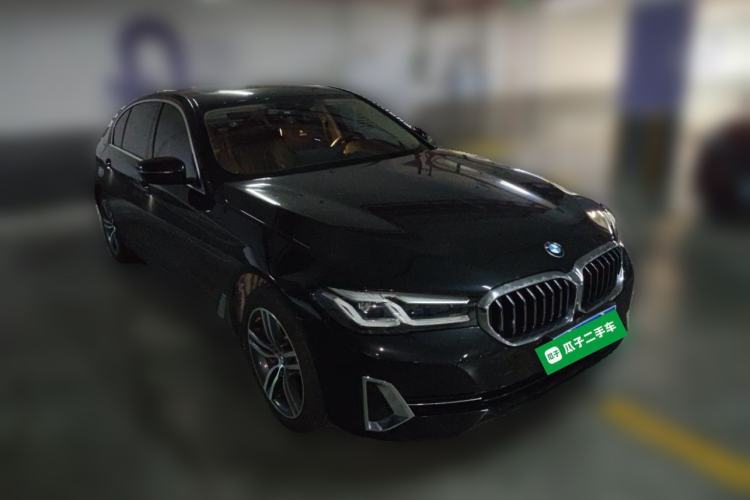 Used BMW 5 Series 2023 530Li Leading Model M Sport Package Front Right 45 Deg