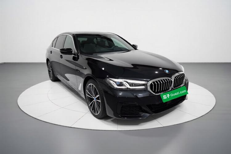 Used BMW 5 Series 2023 530Li Leading Model M Sport Package Front Right 45 Deg