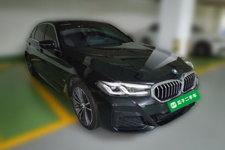 Used BMW 5 Series 2023 530Li Leading Model M Sport Package Front Right 45 Deg
