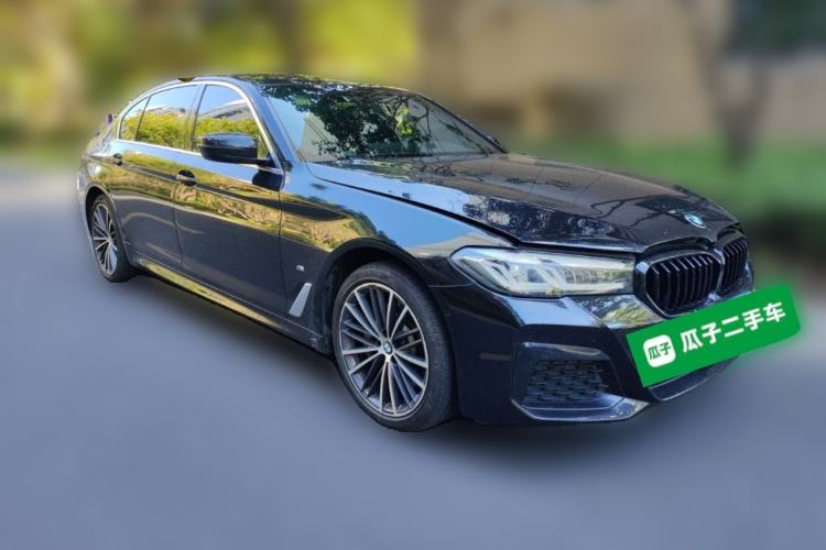 Used BMW 5 Series 2023 530Li Leading Model M Sport Package Front Right 45 Deg