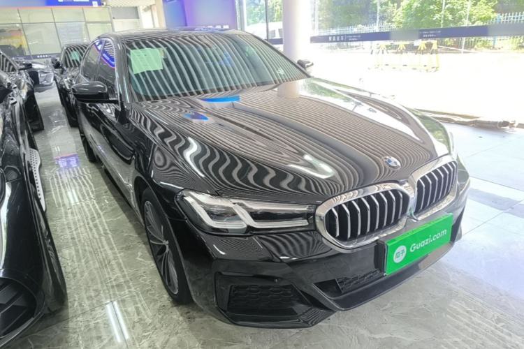 Used BMW 5 Series 2023 530Li Leading Model M Sport Package Front Right 45 Deg