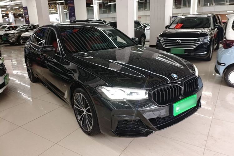 Used BMW 5 Series 2023 530Li Leading Model M Sport Package Front Right 45 Deg