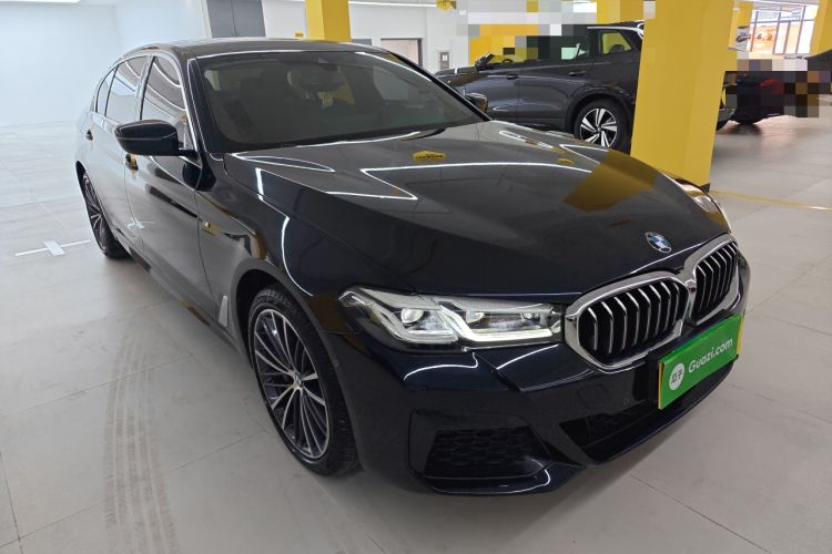 Used BMW 5 Series 2023 530Li Leading Model M Sport Package Front Right 45 Deg