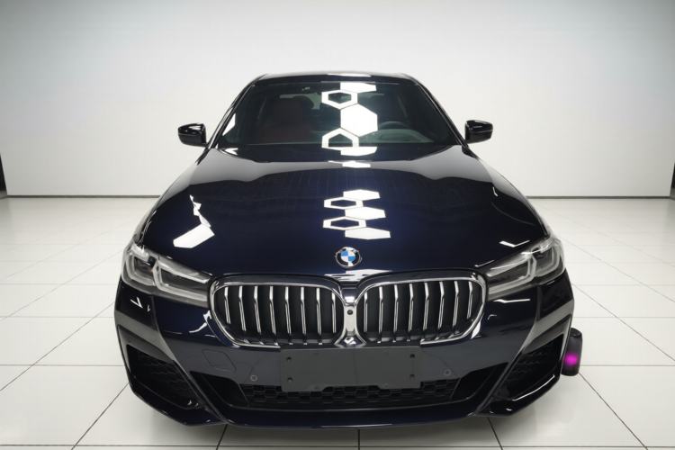 Used BMW 5 Series 2023 530Li Luxury Edition M Sport Package Front