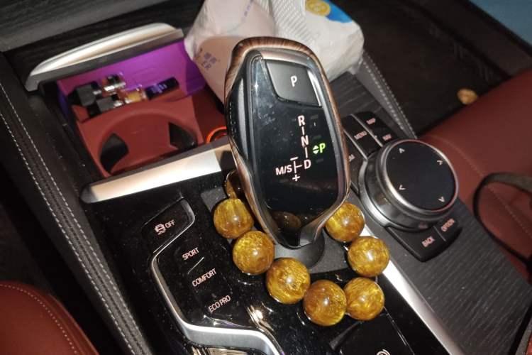 Used BMW 5 Series 2023 530Li Leading Model M Sport Package Gear Lever