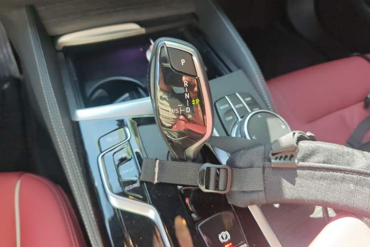 Used BMW 5 Series 2023 Restyled 530Li Leading Edition M Sport Package Gear Lever