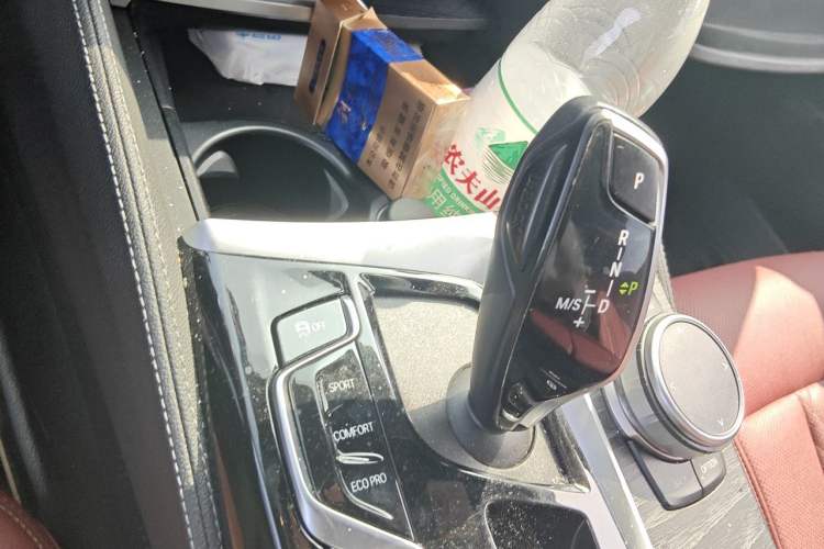 Used BMW 5 Series 2023 530Li Leading Model M Sport Package Gear Lever