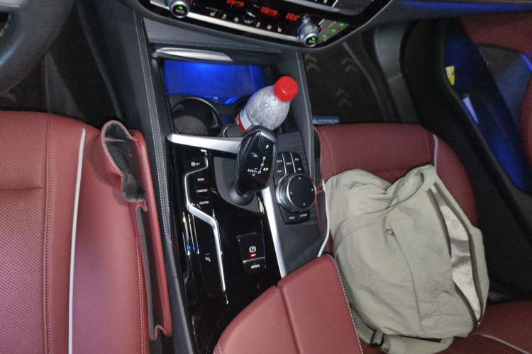 Used BMW 5 Series 2023 Restyled 530Li Leading Edition M Sport Package Gear Lever