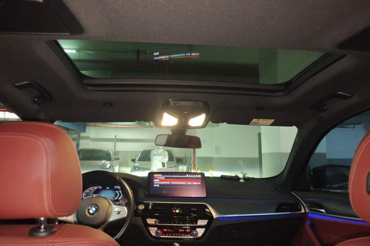 Used BMW 5 Series 2023 530Li Leading Model M Sport Package Headliner