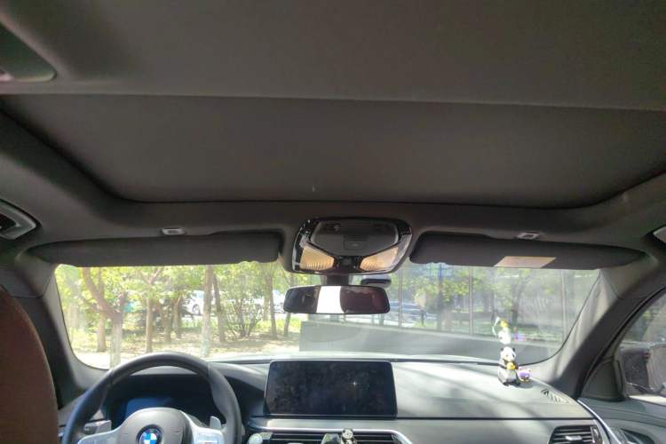 Used BMW 5 Series 2023 Restyled 530Li Leading Edition M Sport Package Headliner