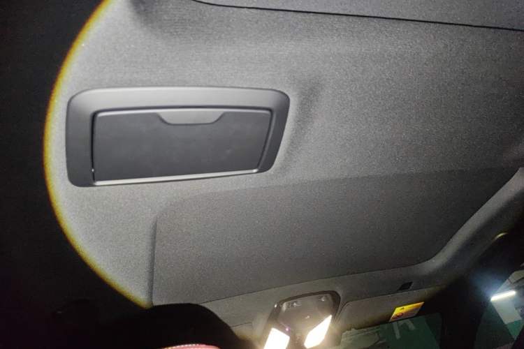 Used BMW 5 Series 2023 530Li Leading Model M Sport Package Headliner