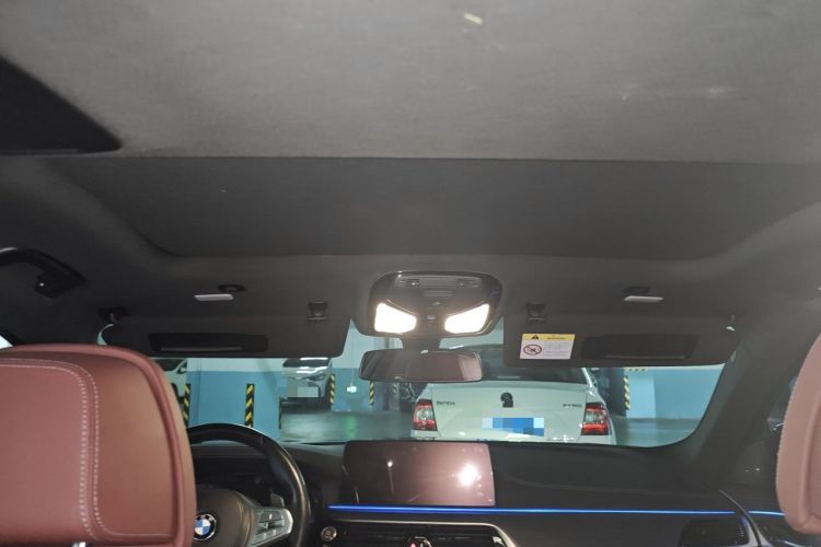 Used BMW 5 Series 2023 530Li Luxury Edition M Sport Package Headliner