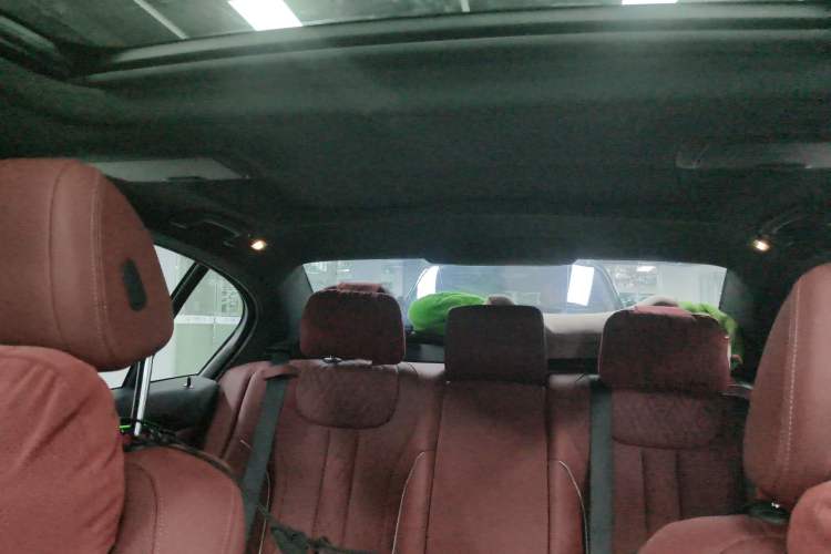 Used BMW 5 Series 2023 Restyled 530Li Leading Edition M Sport Package Headliner