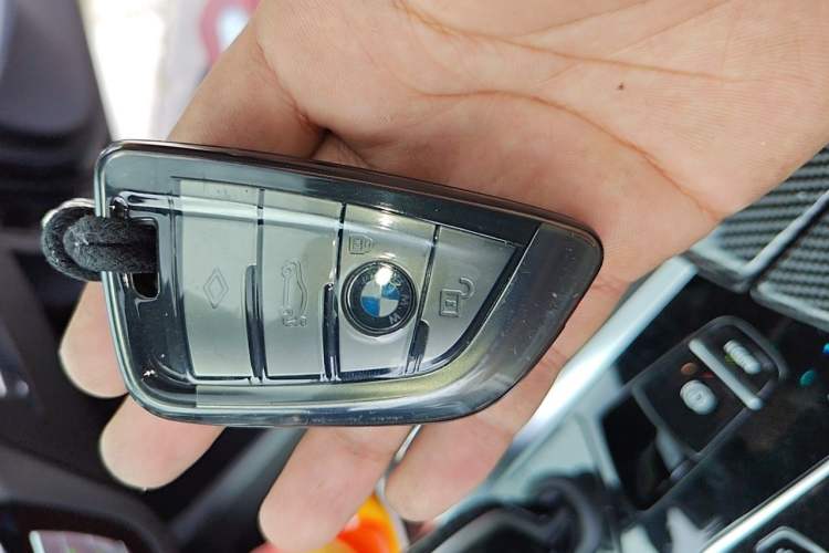 Used BMW 5 Series 2023 530Li Luxury Edition M Sport Package Interior 1
