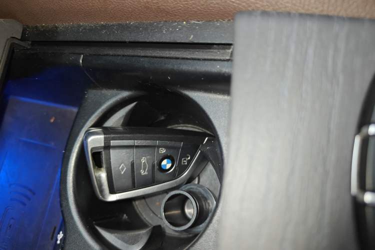 Used BMW 5 Series 2023 530Li Luxury Edition M Sport Package Interior 1