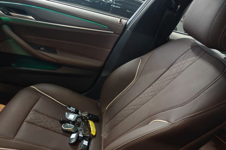 Used BMW 5 Series 2023 Restyled 530Li Leading Edition M Sport Package Interior 3