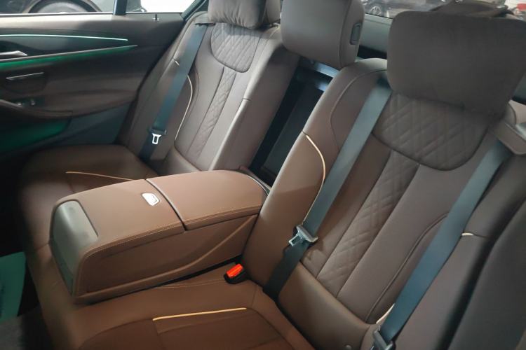 Used BMW 5 Series 2023 Restyled 530Li Leading Edition M Sport Package Interior 4