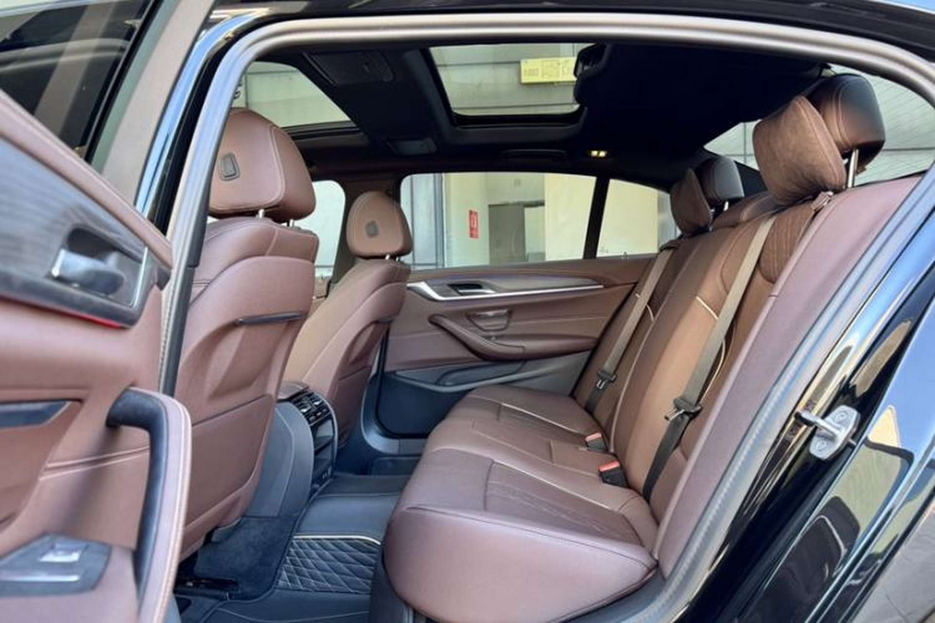 Used BMW 5 Series 2023 530Li Leading Model M Sport Package Interior 7