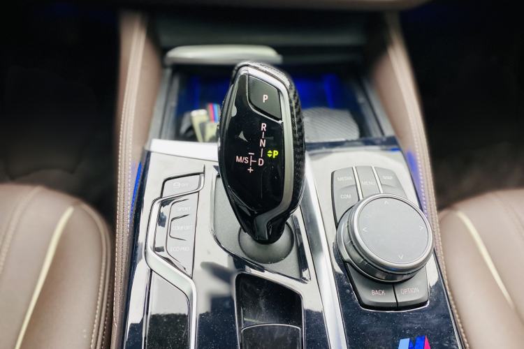 Used BMW 5 Series 2023 Restyled 530Li Leading Edition M Sport Package Interior 9