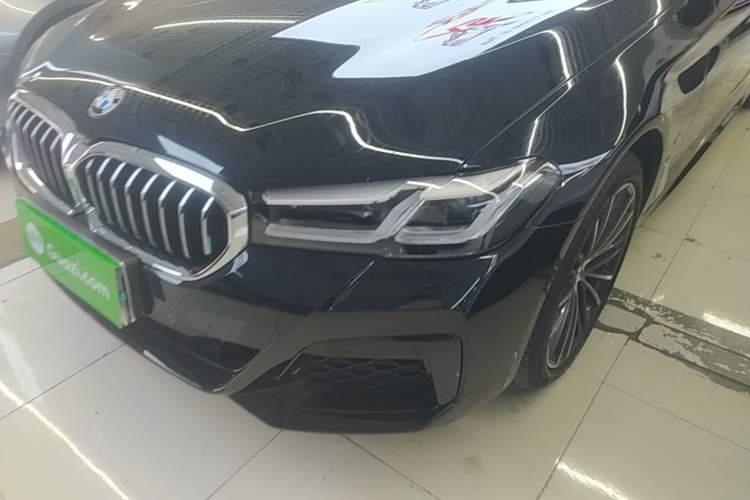 Used BMW 5 Series 2023 530Li Leading Model M Sport Package Left Front Headlight