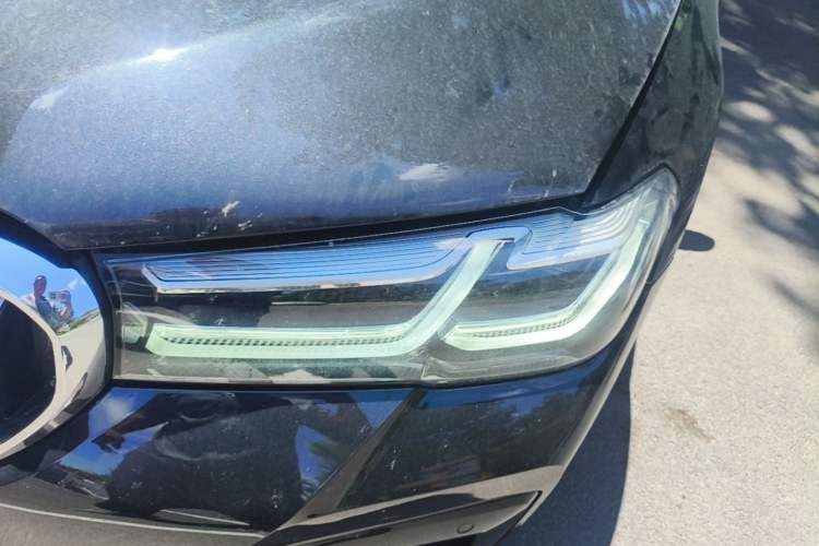 Used BMW 5 Series 2023 530Li Luxury Edition M Sport Package Left Front Headlight