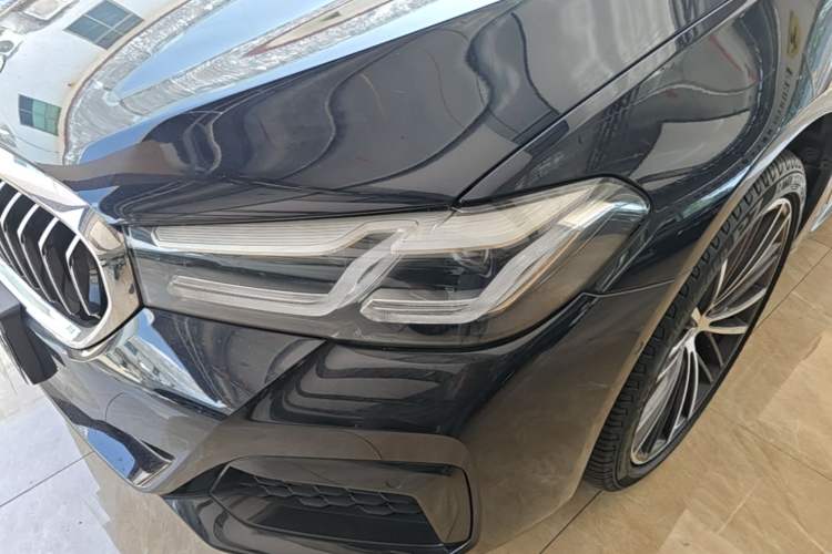 Used BMW 5 Series 2023 530Li Leading Model M Sport Package Left Front Headlight
