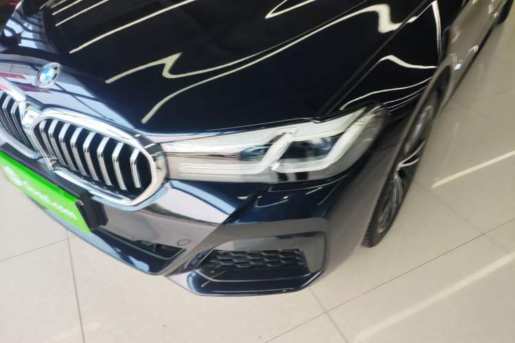 Used BMW 5 Series 2023 530Li Leading Model M Sport Package Left Front Headlight