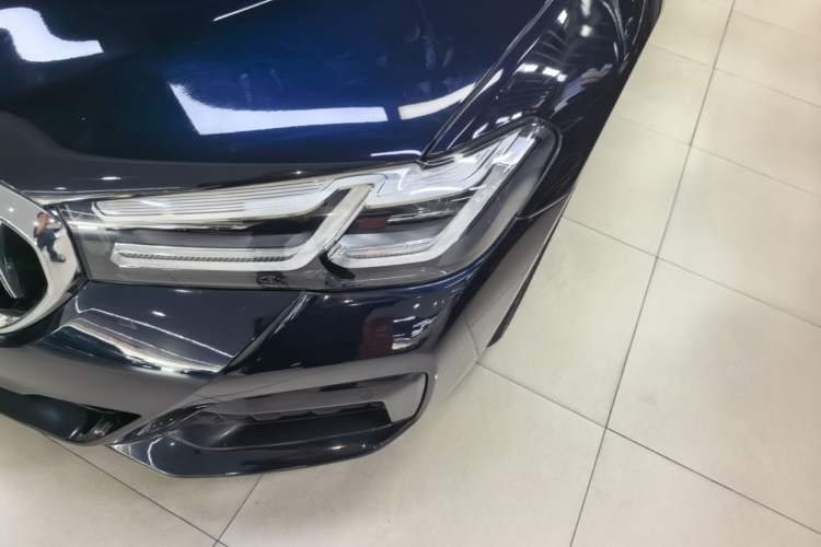 Used BMW 5 Series 2023 530Li Leading Model M Sport Package Left Front Headlight